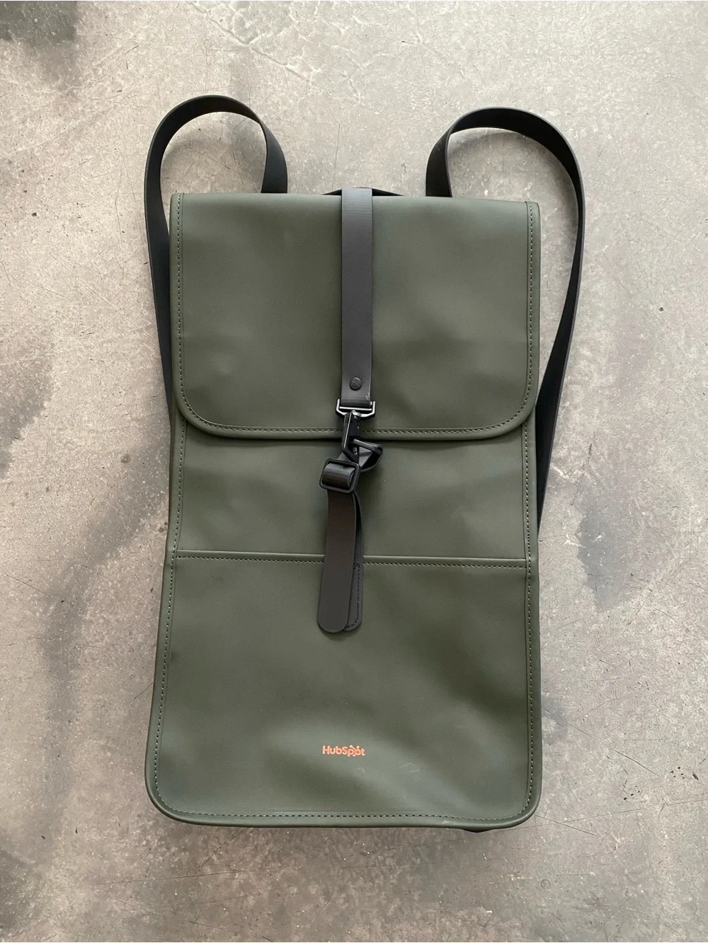 Rains backpack olive